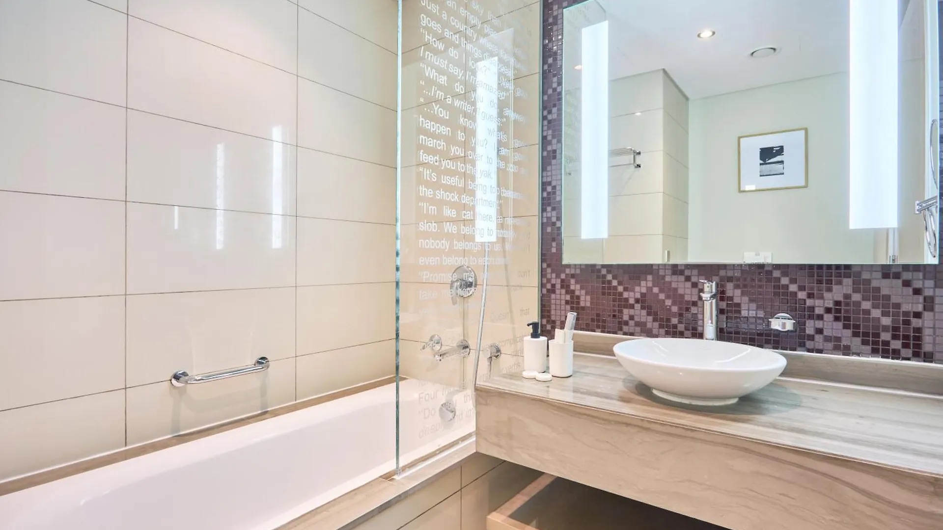 Spacious 2 Bedroom Apartment In Damac Towers By Paramount Dubai With Pool Gym Free Parking Sleeps 4 By Stayfinity