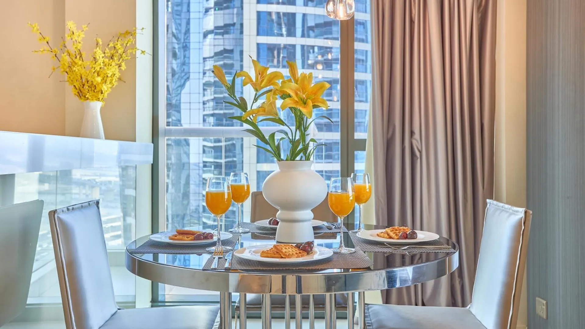 Spacious 2 Bedroom Apartment In Damac Towers By Paramount Dubai With Pool Gym Free Parking Sleeps 4 By Stayfinity