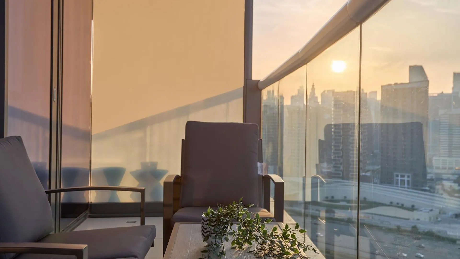 Spacious 2 Bedroom Apartment In Damac Towers By Paramount Dubai With Pool Gym Free Parking Sleeps 4 By Stayfinity United Arab Emirates