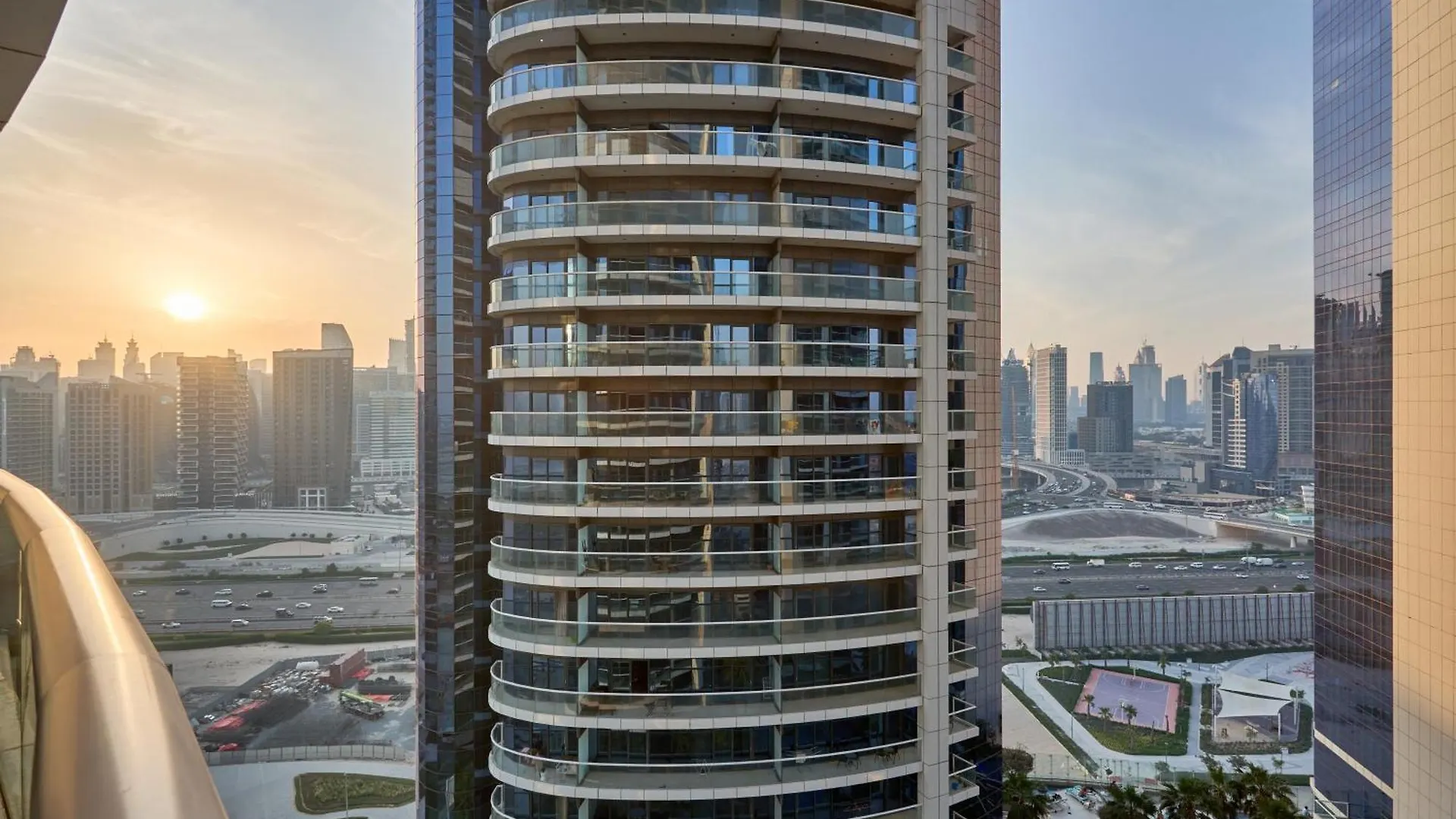 Spacious 2 Bedroom Apartment In Damac Towers By Paramount Dubai With Pool Gym Free Parking Sleeps 4 By Stayfinity
