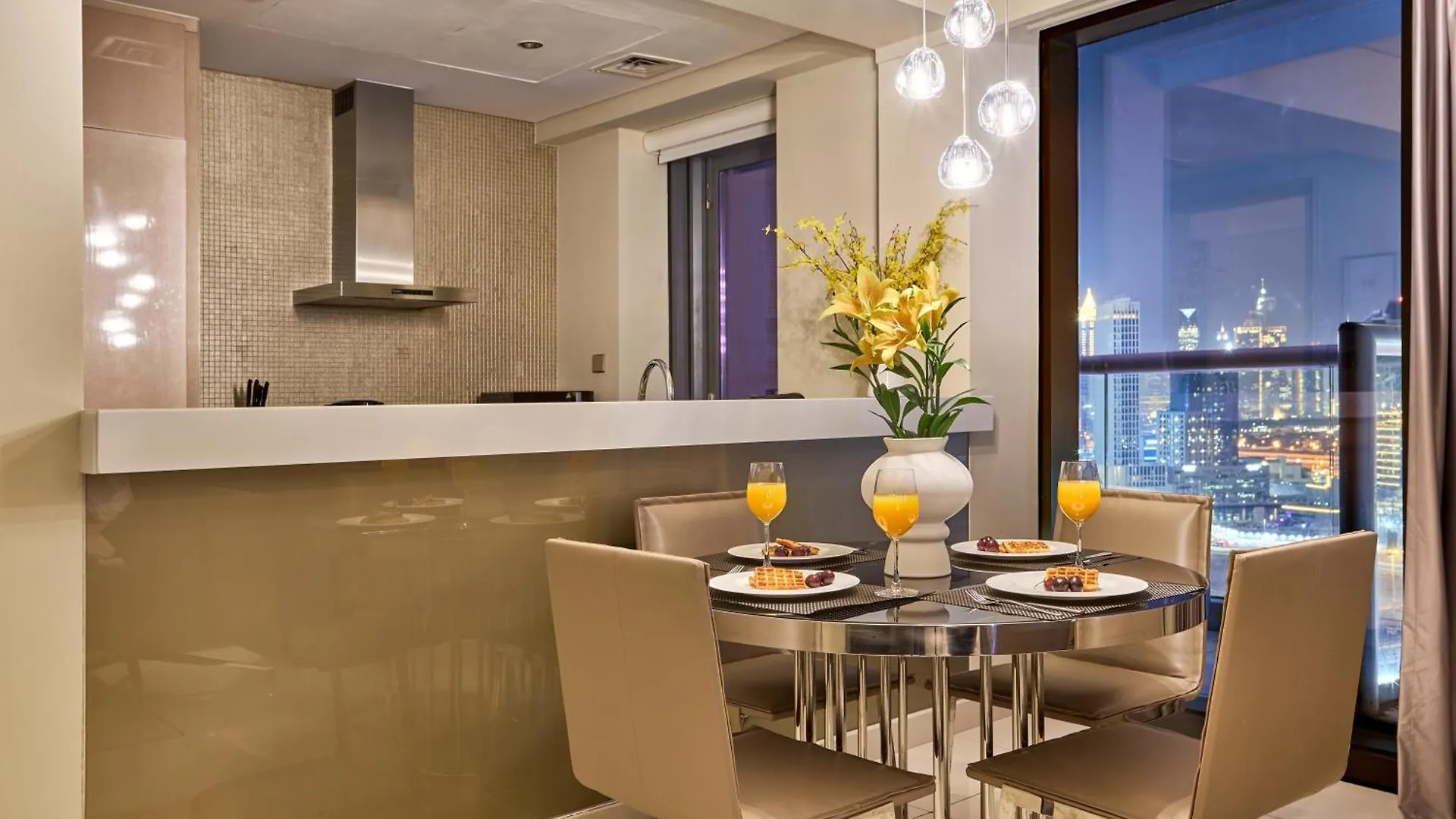 Spacious 2 Bedroom Apartment In Damac Towers By Paramount Dubai With Pool Gym Free Parking Sleeps 4 By Stayfinity